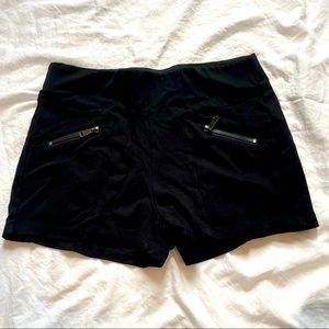 Stretch pull on black shorts